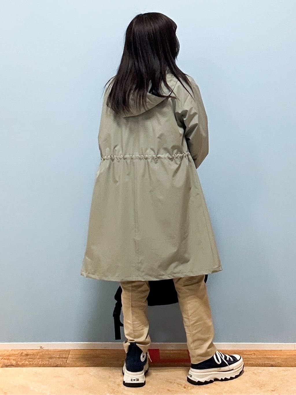 mikoさんの「SHOO･LA･RUE｜◆【撥水/防花粉/S-LL】ライナー付き ミリタリーフーデッドコート」を使ったコーディネート