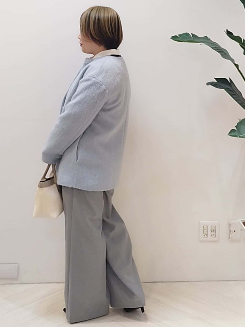 s u g iさんの「UNTITLED｜【洗える】スポンディッシュ ケーブル柄ニット」を使ったコーディネート