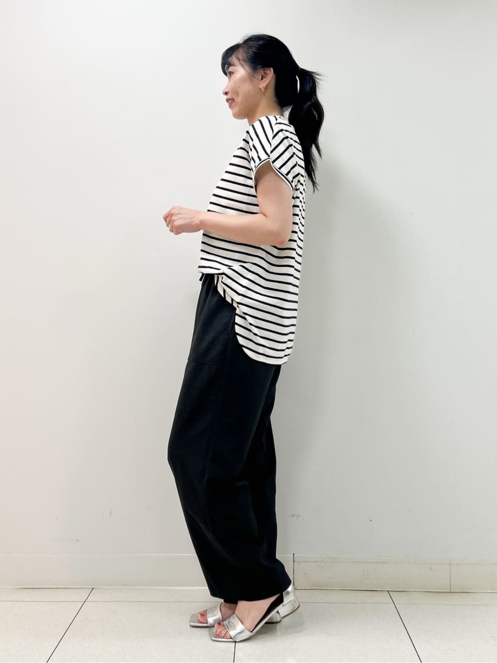 Kaiさんの「Dessin｜【洗える】フレンチスリーブロゴ入りTシャツ」を使ったコーディネート