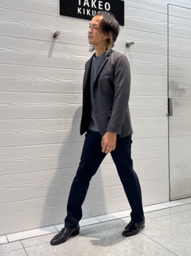 井出恭輔さんの「TAKEO KIKUCHI｜」を使ったコーディネート