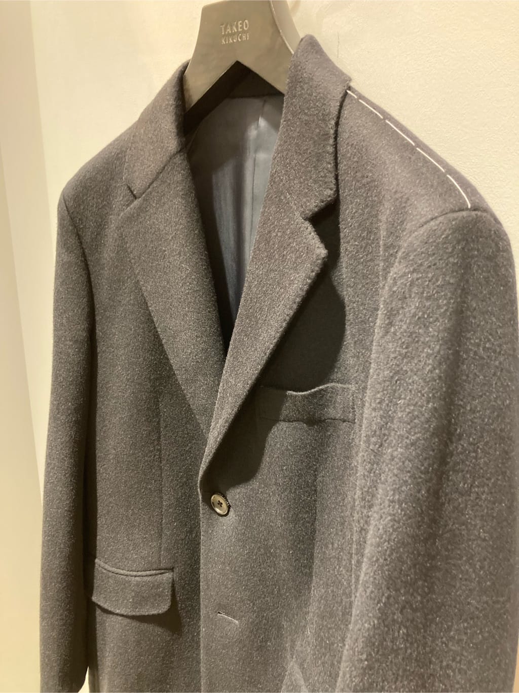 シュンさんの「TAKEO KIKUCHI｜ウールカシミヤブレンド チェスターコート」を使ったコーディネート