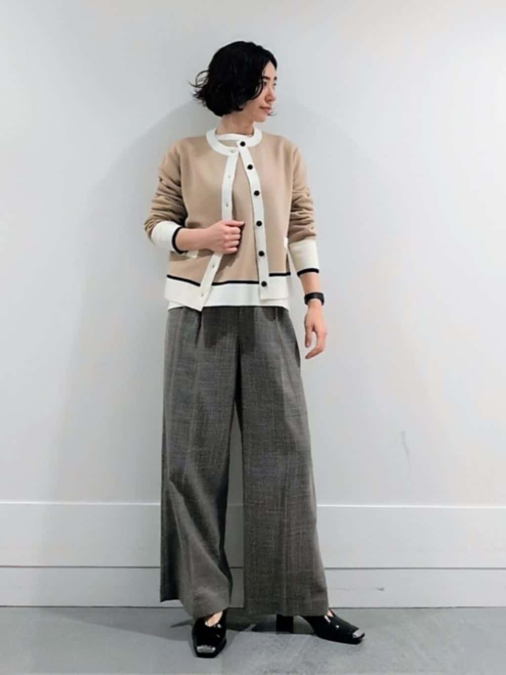 ミズタさんの「UNTITLED｜【アンサンブル可/ジャケット風】ウールミラノリブカーディガン」を使ったコーディネート