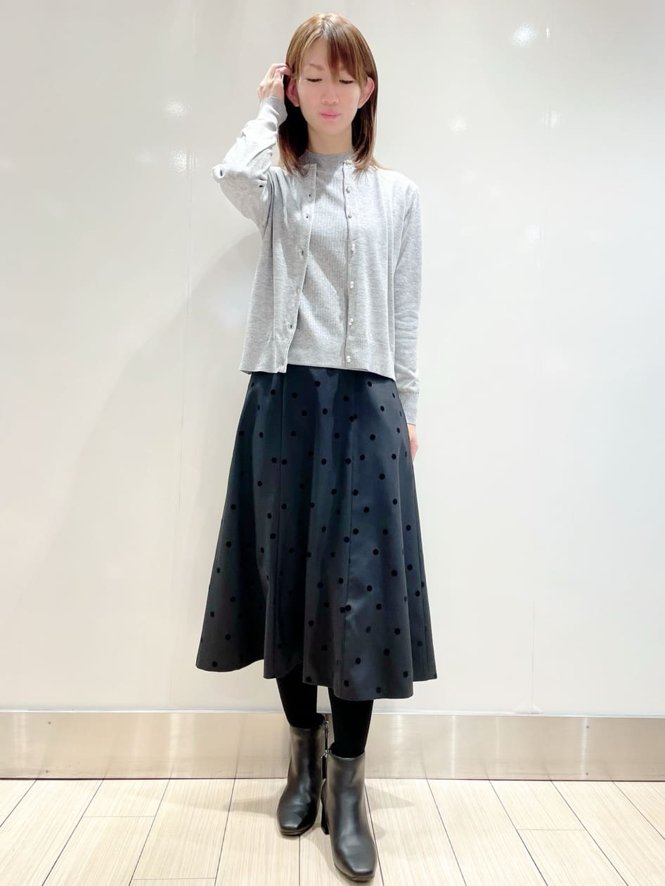 タカハシさんの「Reflect｜◆【夏SALE／手洗い可】カーディガン＋ニットツインセット」を使ったコーディネート