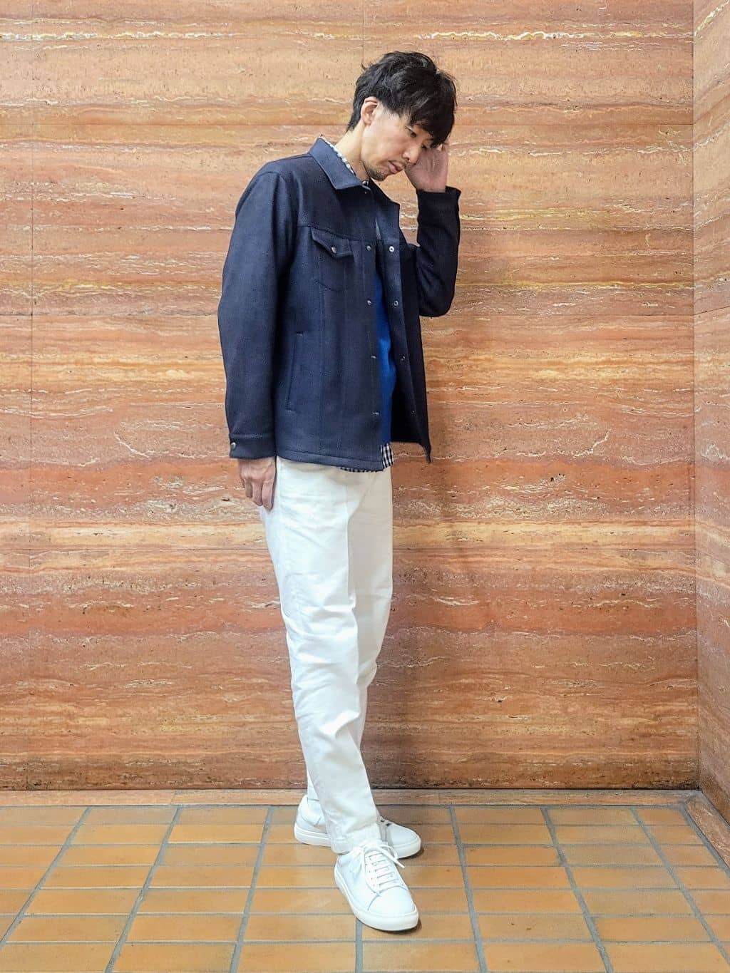 piroyaさんの「TAKEO KIKUCHI｜【Air Palette Knit】ワンポイント カラーニット プルオーバー」を使ったコーディネート