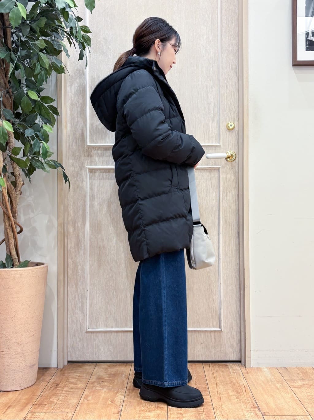 なみさんの「SHOO･LA･RUE｜【旭山動物園応援商品】ポケット刺繍デニム」を使ったコーディネート