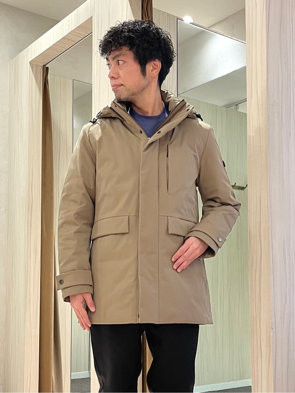 URAさんの「TAKEO KIKUCHI｜【JUST ONE LAYER】ダウンファブリック イージーパンツ」を使ったコーディネート