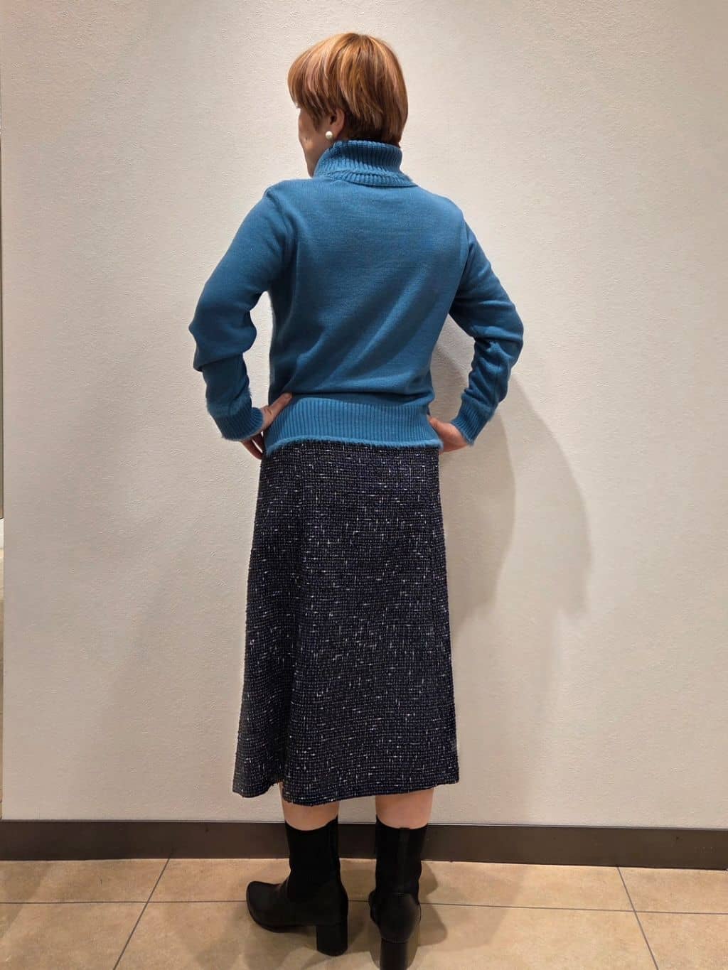 yoshiさんの「Reflect｜【ほんのりラメ感◎】ふわふわフェザーヤーンハイネックニット」を使ったコーディネート
