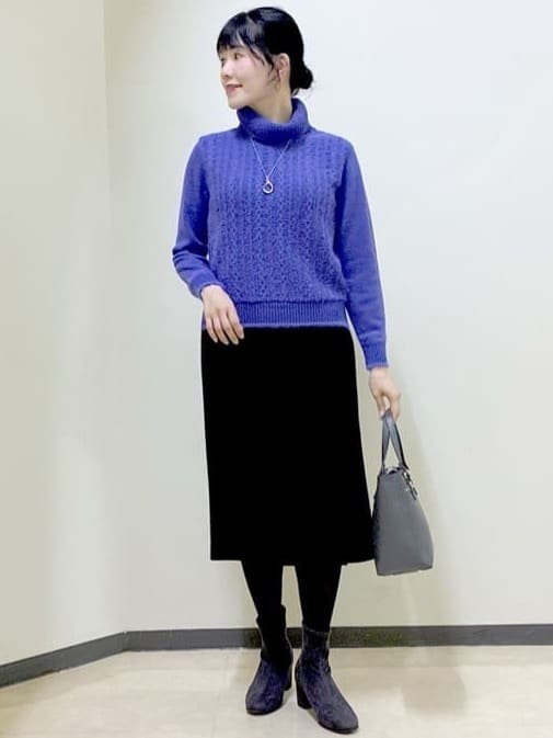  beni_gingerさんの「Reflect｜【ほんのりラメ感◎】ふわふわフェザーヤーンハイネックニット」を使ったコーディネート