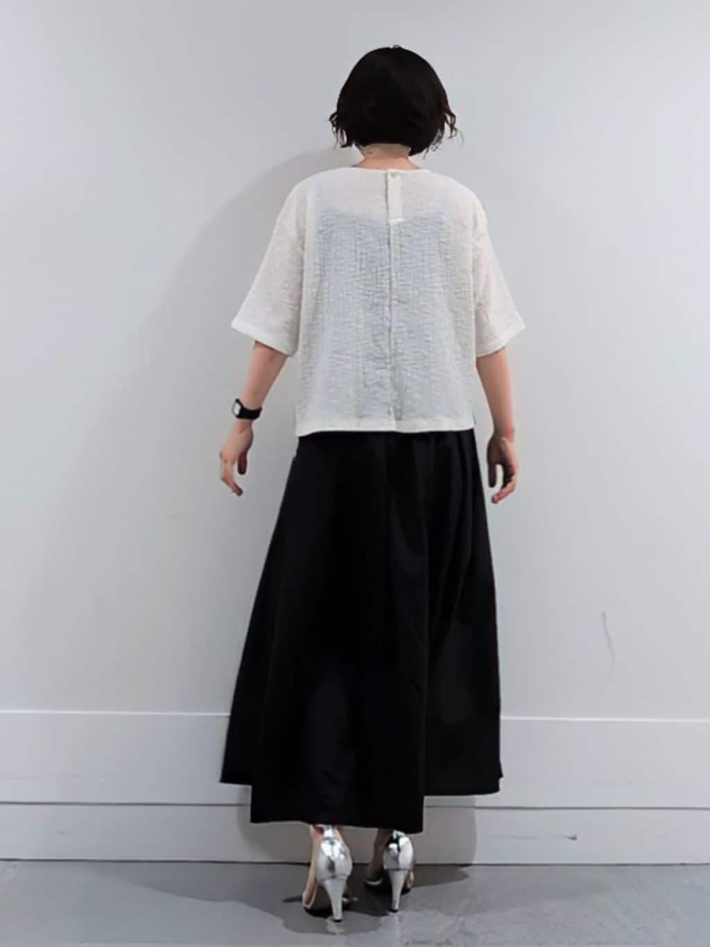 ミズタさんの「UNTITLED｜【五分袖/ジャージトップス】スラブカールマイヤープルオーバー」を使ったコーディネート