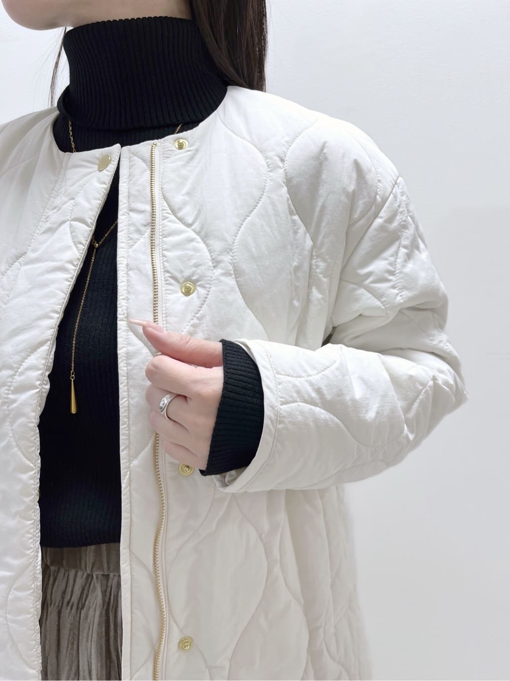 Ukiさんの「UNTITLED｜【洗える/アンサンブル可能/ウール100%】リブタートルネックウールニット」を使ったコーディネート