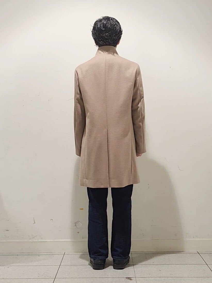 Maedaさんの「TAKEO KIKUCHI｜【ウールカシミヤブレンド】ビーバー調 スタンドカラー コート」を使ったコーディネート
