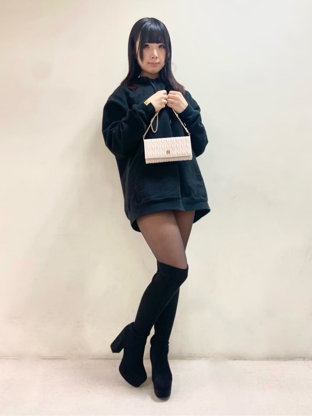 kanaさんの「ESPERANZA｜厚底ラク盛りニーハイブーツ」を使ったコーディネート