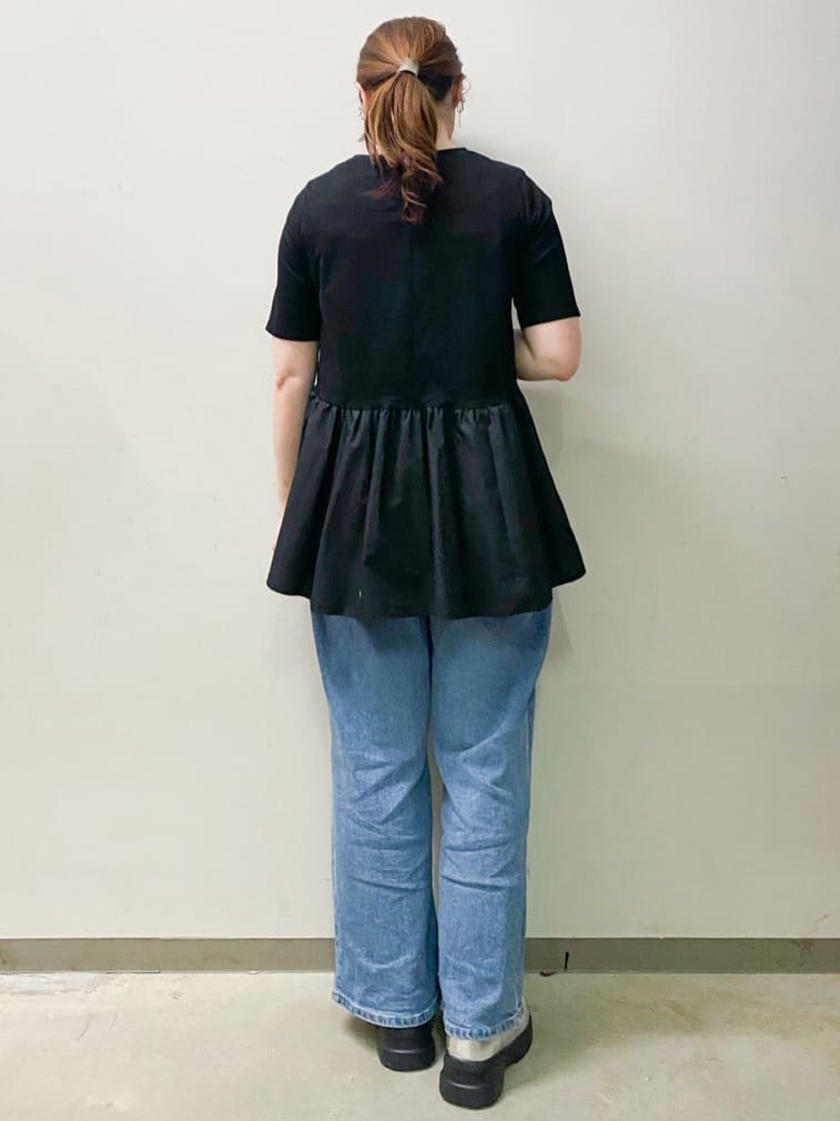 hamaさんの「OPAQUE.CLIP｜◆ペプラムドッキングカットソー【洗濯機洗い可】」を使ったコーディネート