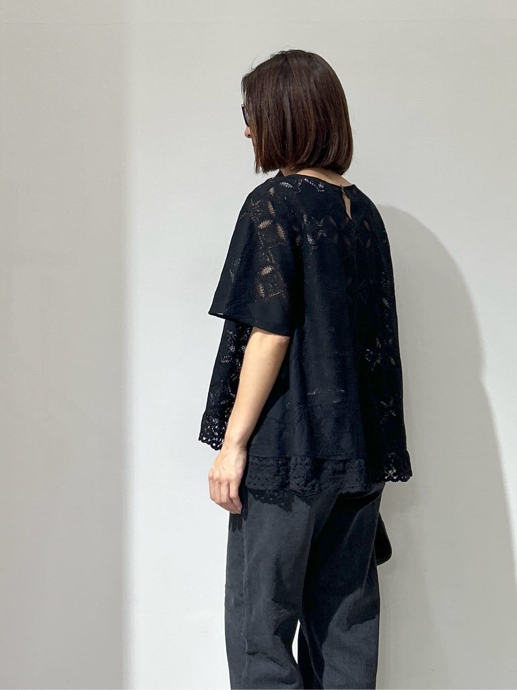 NAKAさんの「OPAQUE.CLIP｜レースフレアブラウス【洗濯機洗い可】」を使ったコーディネート