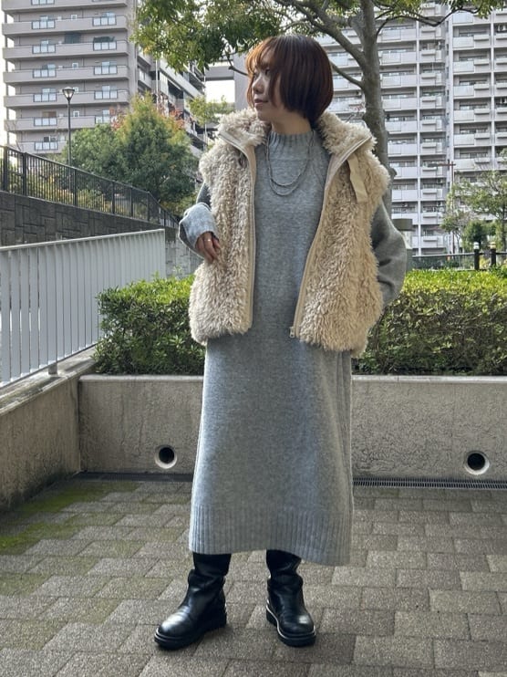 ga_riさんの「THE SHOP TK｜プラスするだけでこなれ見え ボアベスト」を使ったコーディネート