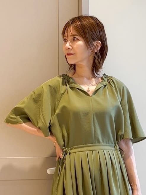 yamakoさんの「grove｜ラウンドメタルバングル」を使ったコーディネート