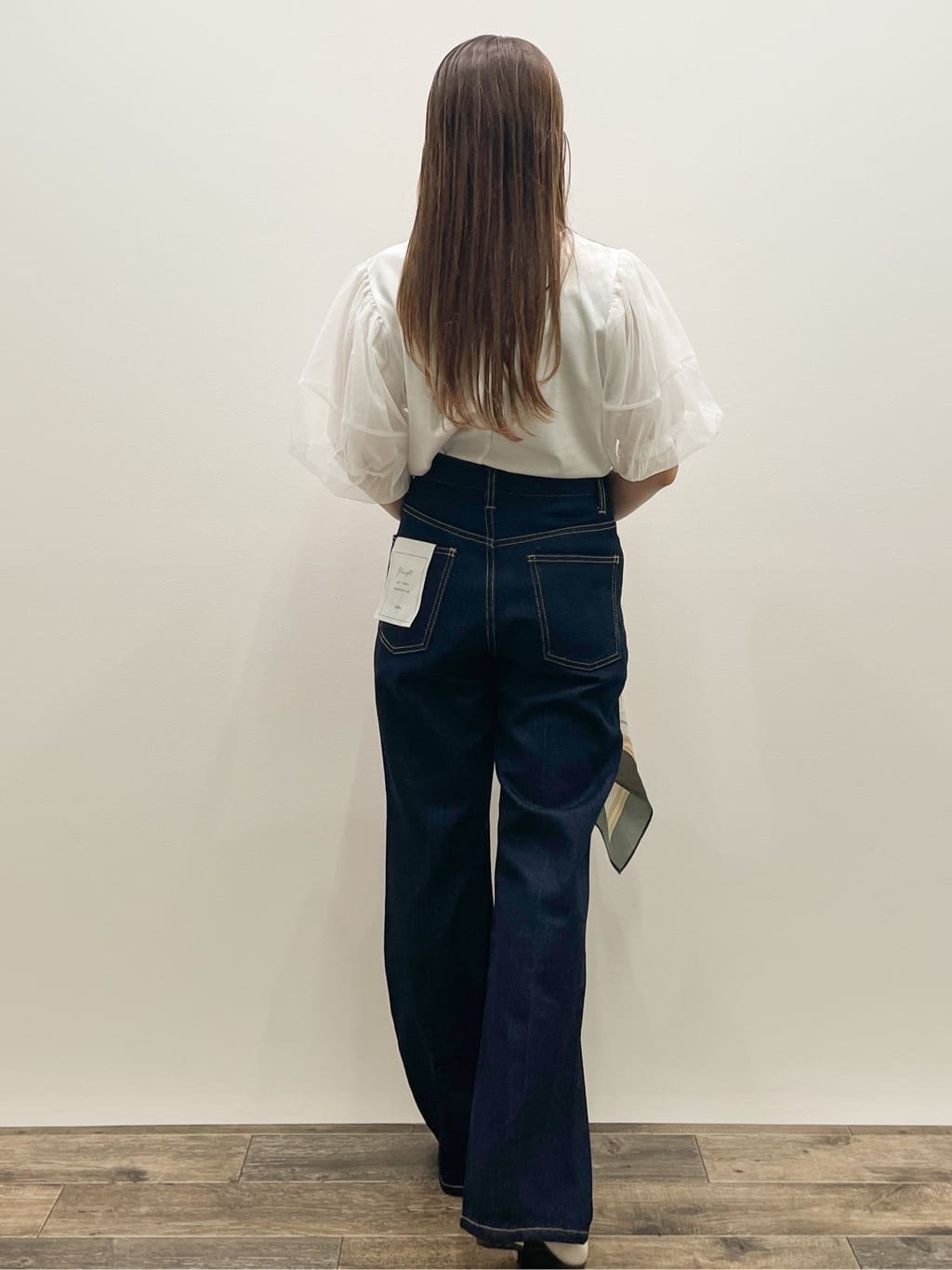 Asukaさんの「OPAQUE.CLIP｜《丈が選べる》ストレートデニムパンツ【洗濯機洗い可】」を使ったコーディネート