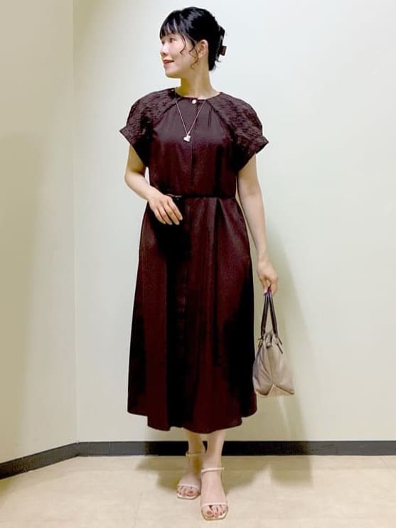  beni_gingerさんの「Reflect｜カットワークレーススリーブワンピース」を使ったコーディネート