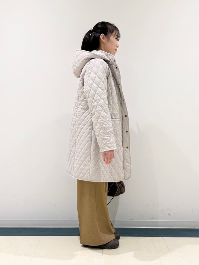 あんづさんの「SHOO･LA･RUE｜【S-LL】大人も着やすいシックなカラー 主役級フリンジニット」を使ったコーディネート