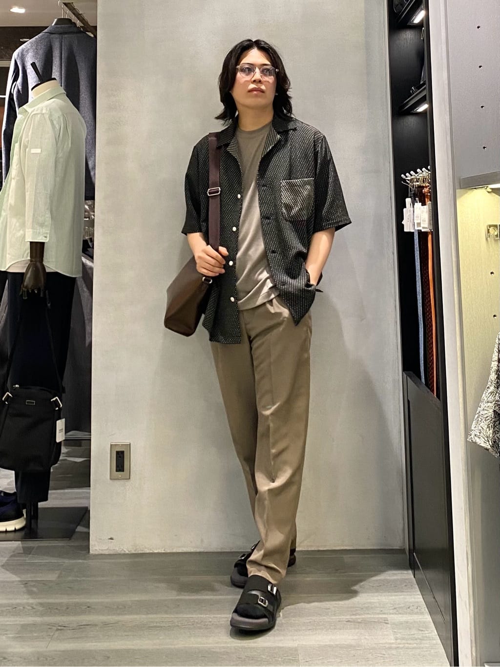 nishiさんの「TAKEO KIKUCHI｜」を使ったコーディネート