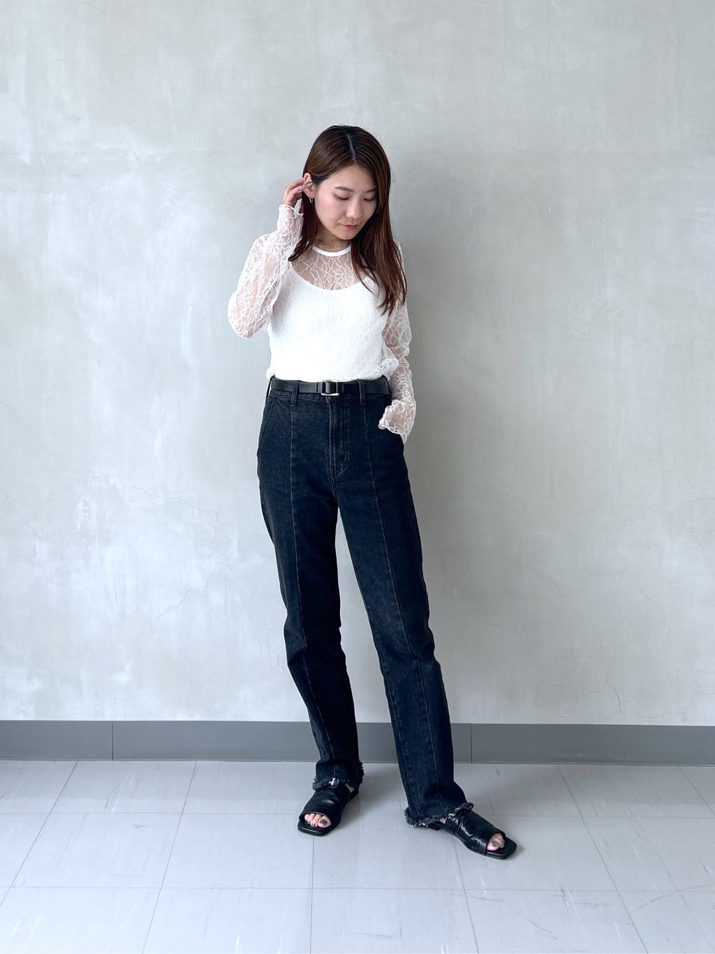 takaさんの「INDIVI｜牛革23㎜スライドベルト」を使ったコーディネート