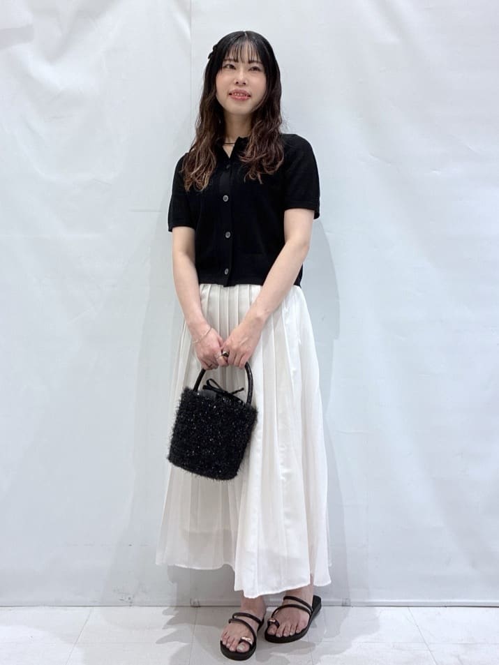 komaさんの「OPAQUE.CLIP｜◆《CLASSY掲載》透かし編みポロニット【洗濯機洗い可】」を使ったコーディネート