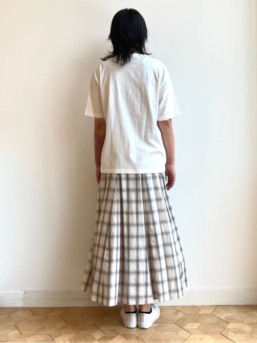 nakagawaさんの「Dessin｜【ユニセックス・洗える】オーガニックコットンロゴ入りTシャツ」を使ったコーディネート