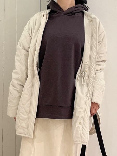 ayanoさんの「grove｜【Lee別注】スクエアショルダー」を使ったコーディネート
