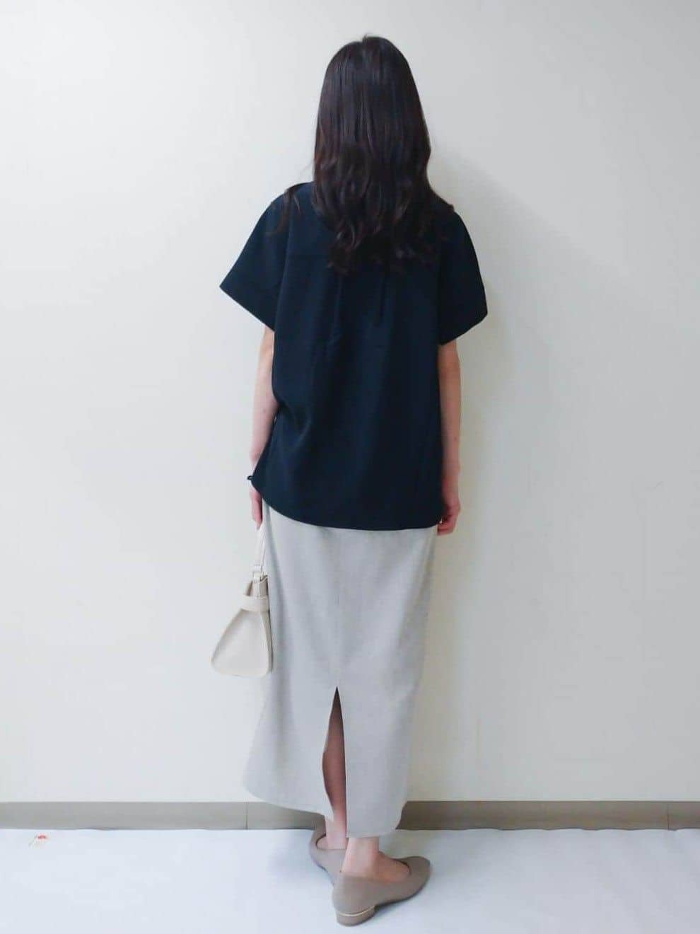 yuriさんの「OPAQUE.CLIP｜《5色展開／SS-LLサイズ》スキッパー金ボタンブラウス／セットアップ対応【防シワ／ストレッチ／洗濯」を使ったコーディネート