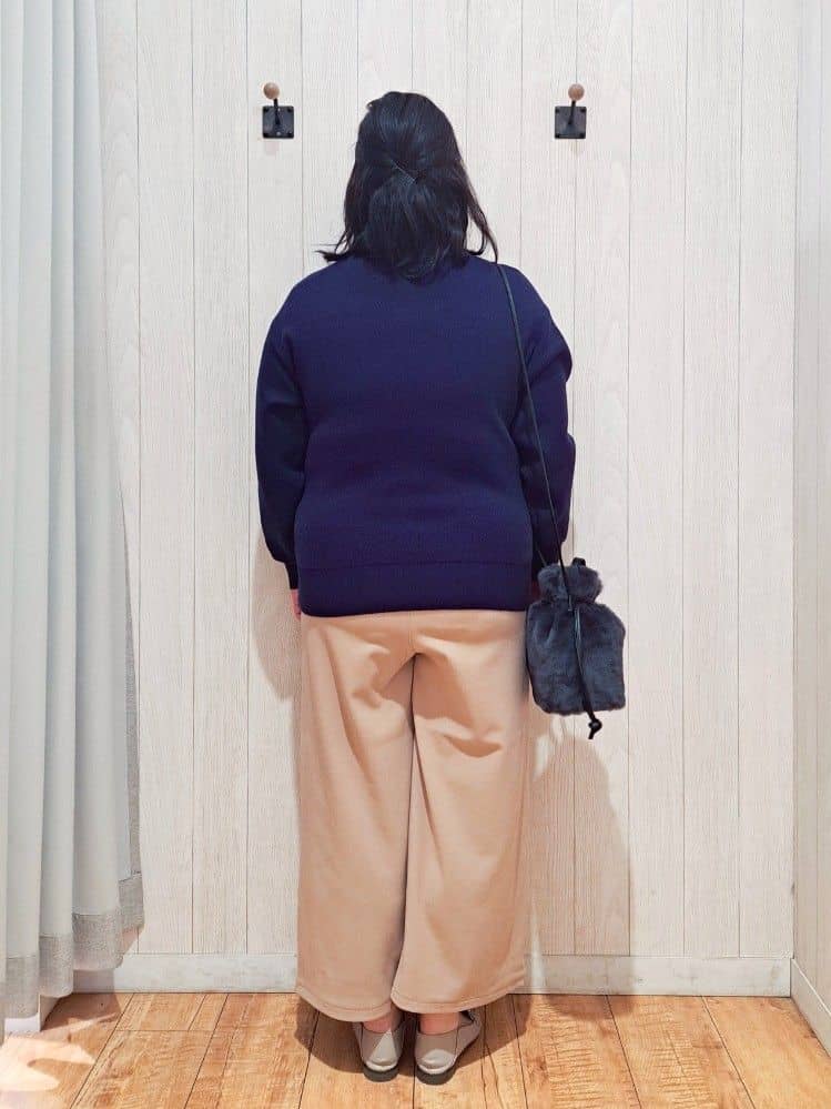 kotomiさんの「SHOO･LA･RUE｜【着丈選べる/きっと虜になる】あったかもちもち ワイドパンツ」を使ったコーディネート