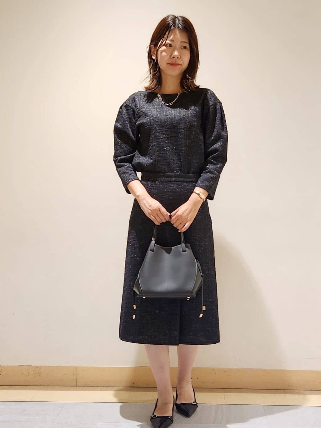 yukaさんの「COUP DE CHANCE｜【手洗い可／日本製】タック入りフレアースカート」を使ったコーディネート