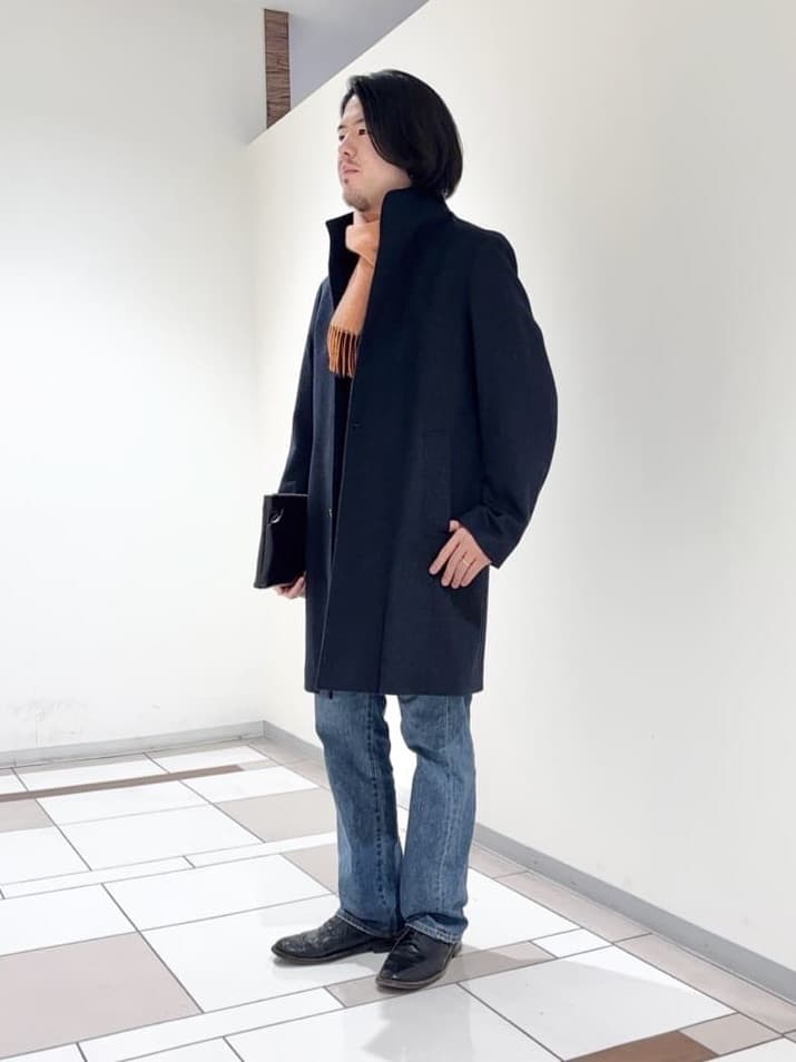 及川さんの「TAKEO KIKUCHI｜【ウールカシミヤブレンド】ビーバー調 スタンドカラー コート」を使ったコーディネート