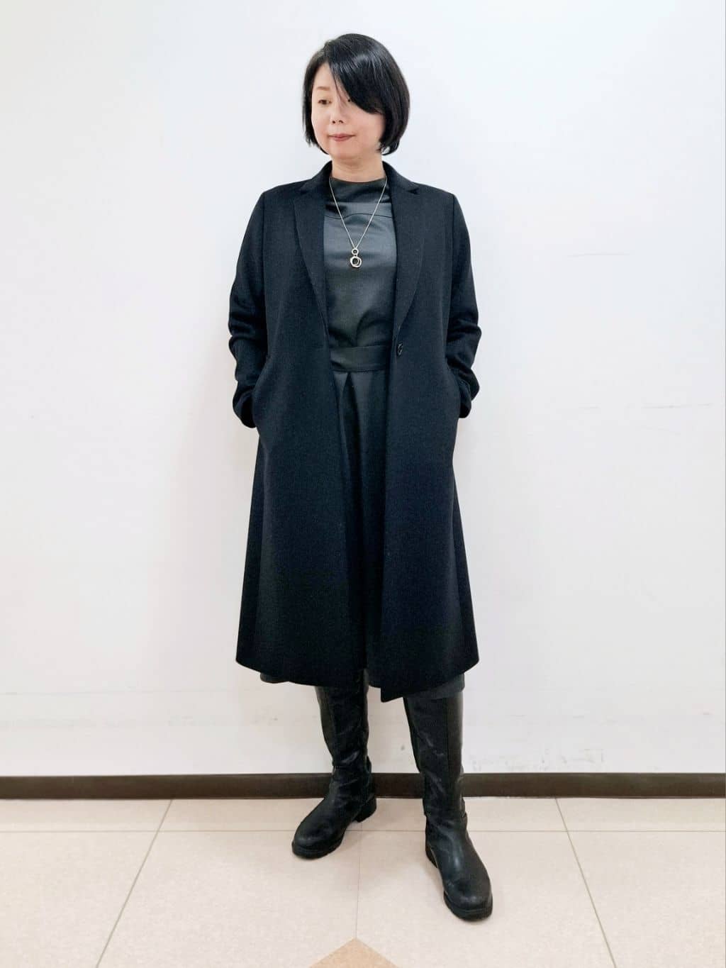 ねぎさんの「UNTITLED｜トリプルワントップペンダント」を使ったコーディネート