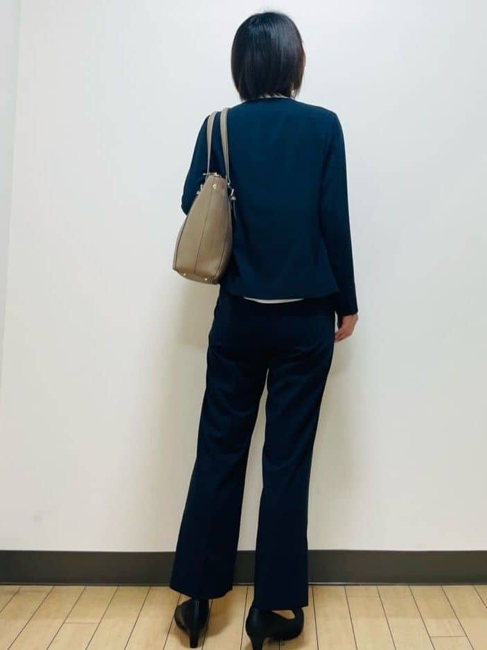 Riiさんの「Reflect｜【洗える／セットアップ可】ノーカラージャケット」を使ったコーディネート