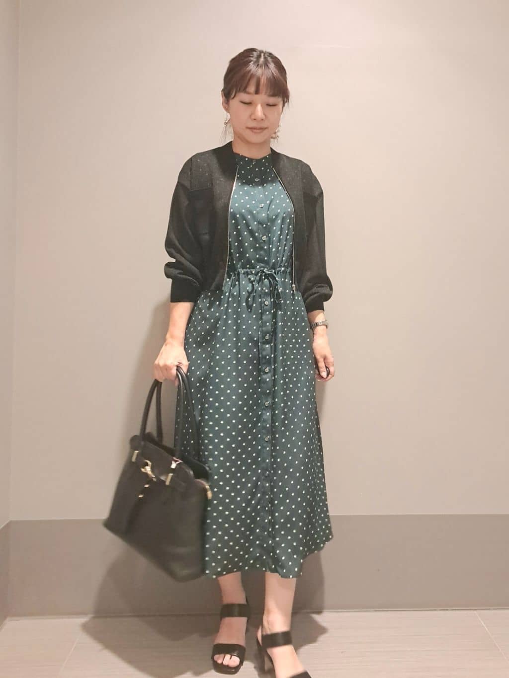 Takahashiさんの「DRESSTERIOR｜◆【洗える/清涼感】シアージップアップニットブルゾン」を使ったコーディネート