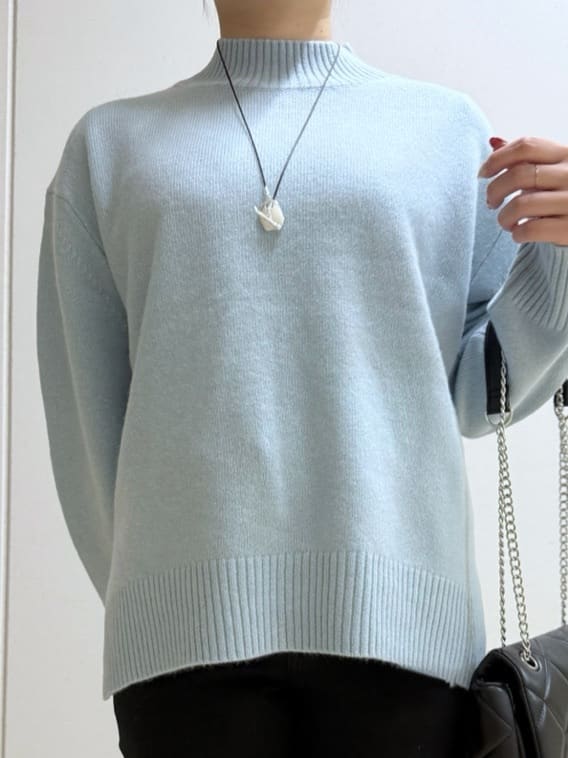Rikoさんの「INDIVI｜【冬ニット人気NO．1！／カシミヤ混】ミドルゲージハイネックニット」を使ったコーディネート