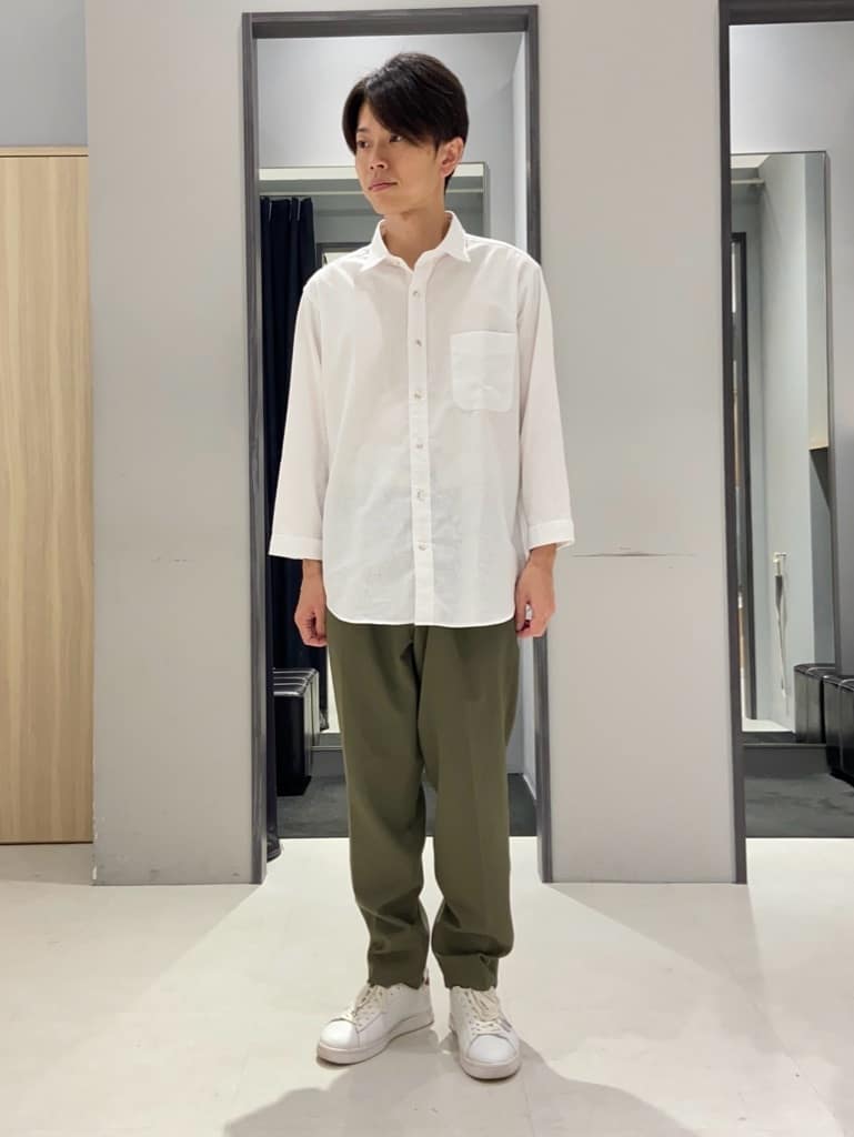 わいずみさんの「TAKEO KIKUCHI｜【撥水】ライトウェイト ボディバッグ」を使ったコーディネート