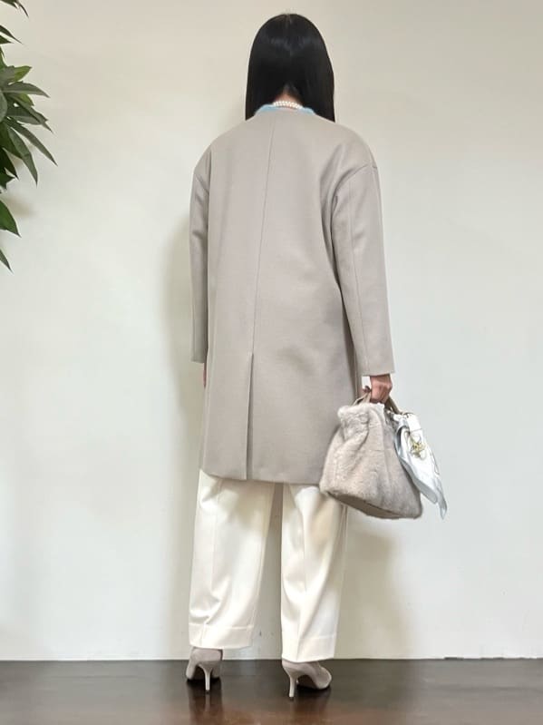 カレンさんの「UNTITLED｜【大人な品格/ふわふわニット】フォックスカシミヤ コクーンニット」を使ったコーディネート