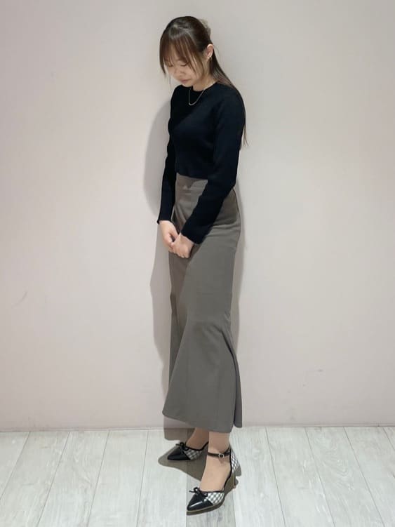 azusaさんの「ESPERANZA｜スパンコールセパレートパンプス」を使ったコーディネート