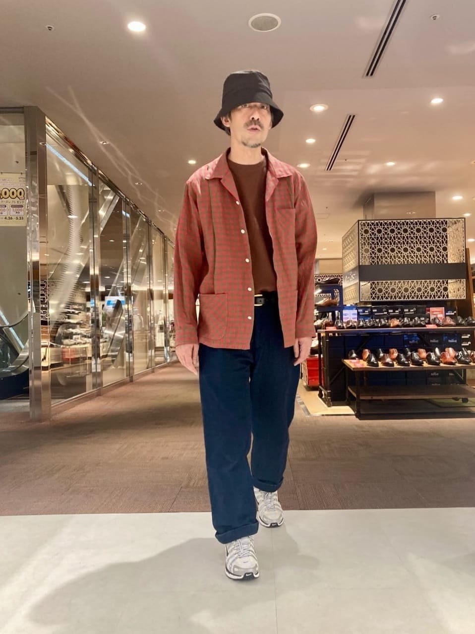 KDDさんの「TAKEO KIKUCHI｜」を使ったコーディネート