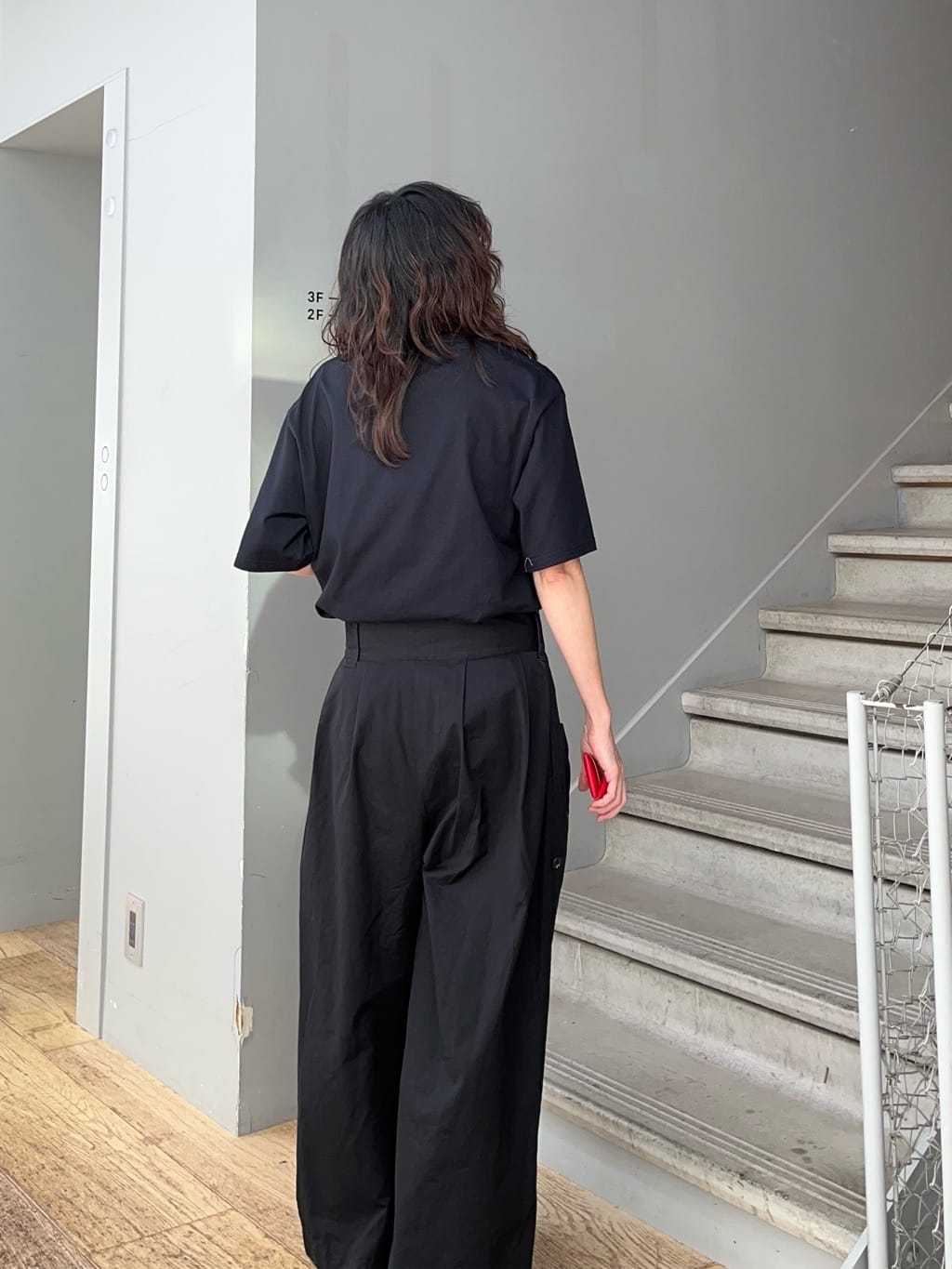 神野（jinno）さんの「TAKEO KIKUCHI｜スクエアコインケース」を使ったコーディネート