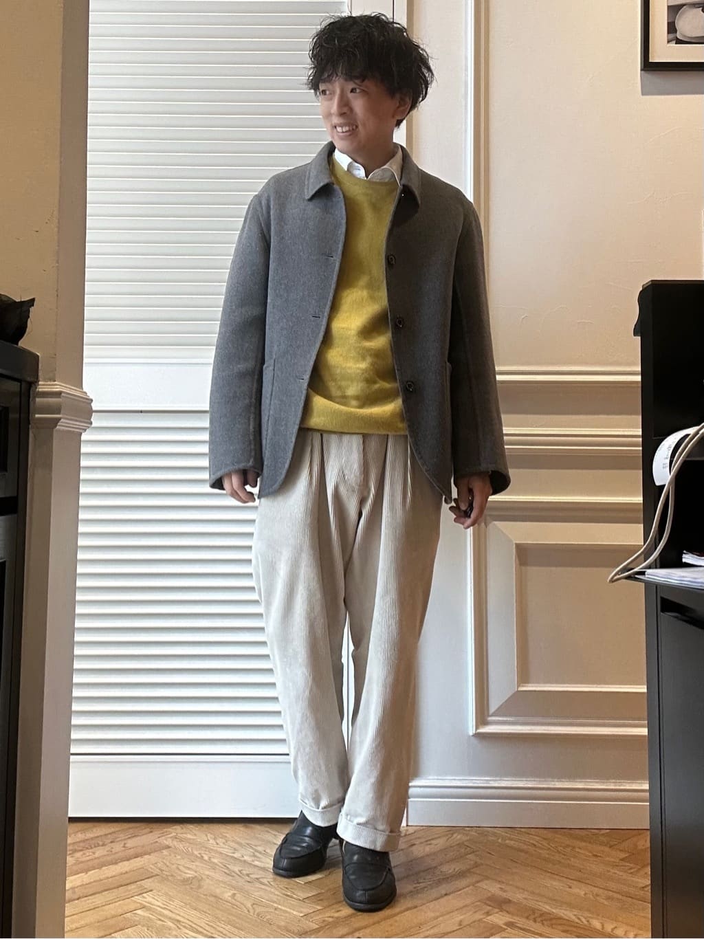 須田　慎二郎さんの「DRESSTERIOR｜【撥水加工/Safari5月号掲載】ローファー」を使ったコーディネート