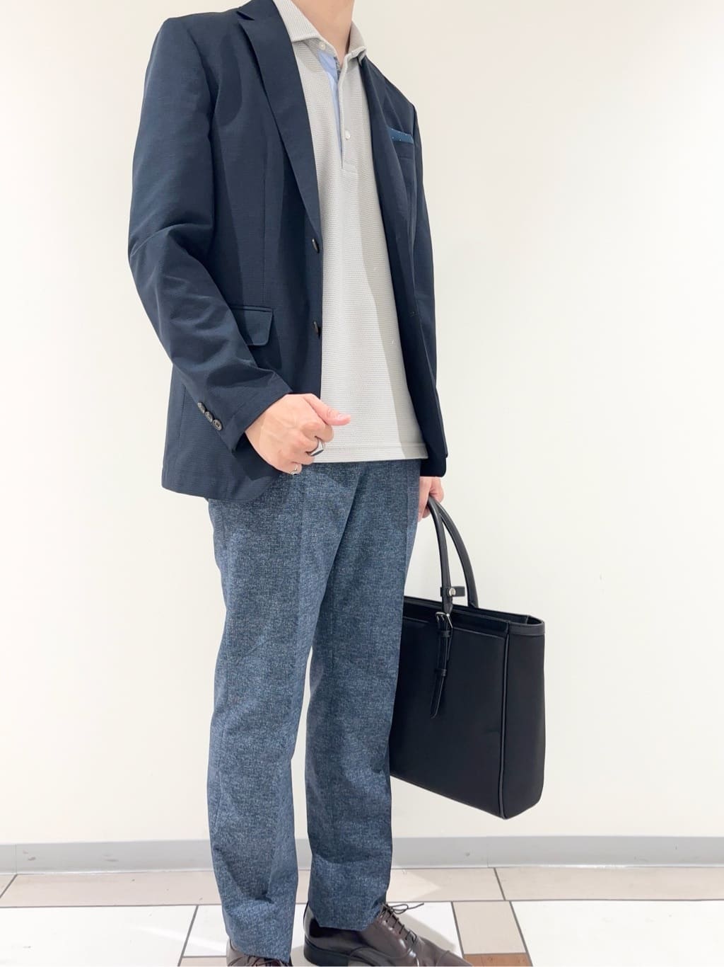 及川さんの「TAKEO KIKUCHI｜【抗菌防臭】COOL DOTS（R）ドビープリント ジャケット」を使ったコーディネート