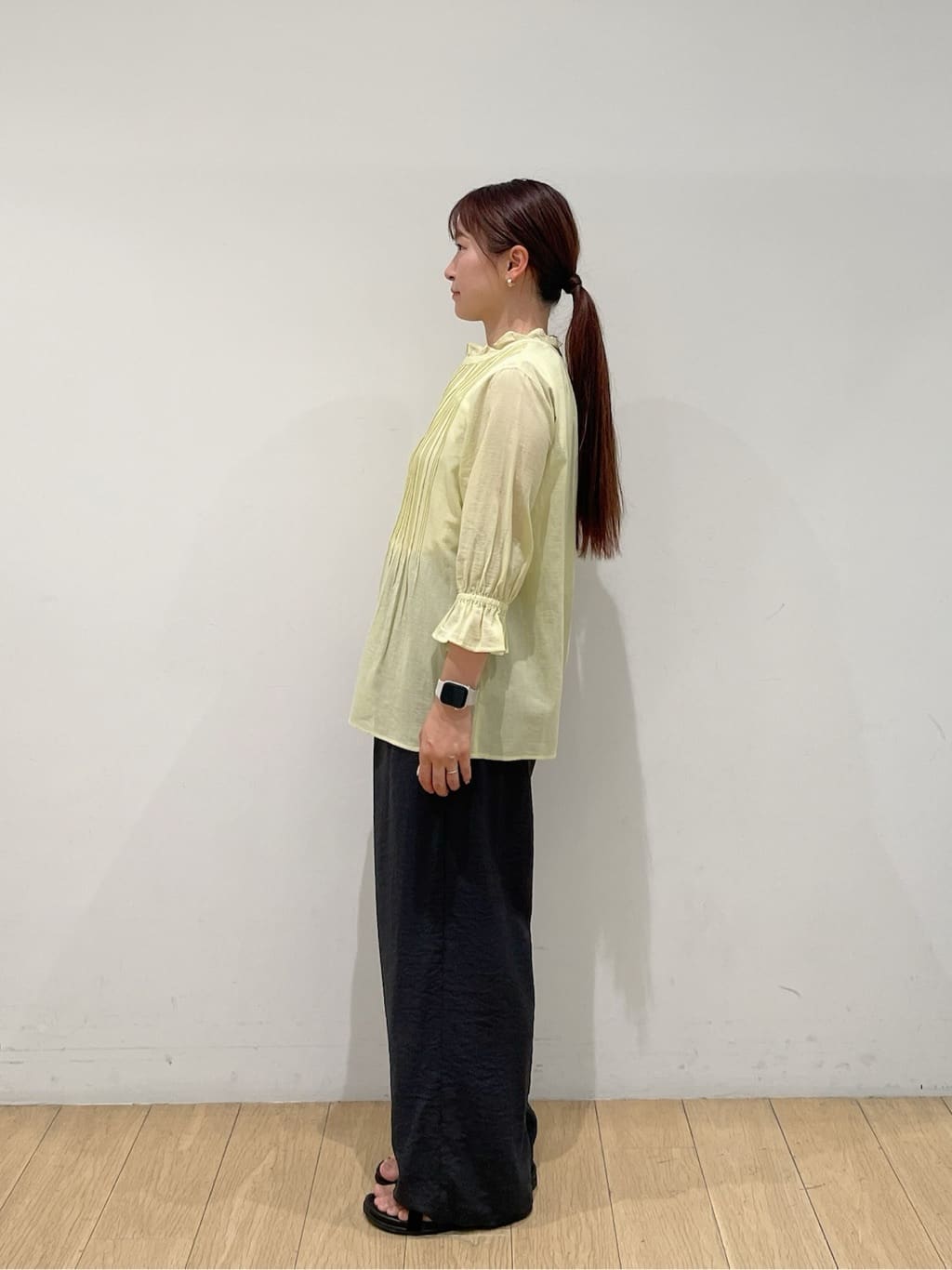 maiさんの「INDIVI｜【洗える/コットン】ピンタックシアーブラウス」を使ったコーディネート