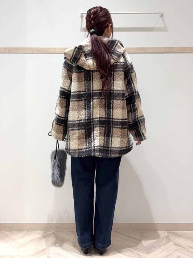 nanaさんの「SHOO･LA･RUE｜【S-LL/洗濯機可】ふわふわがやみつきになる柔らかさ スウェットライクロゴニット」を使ったコーディネート