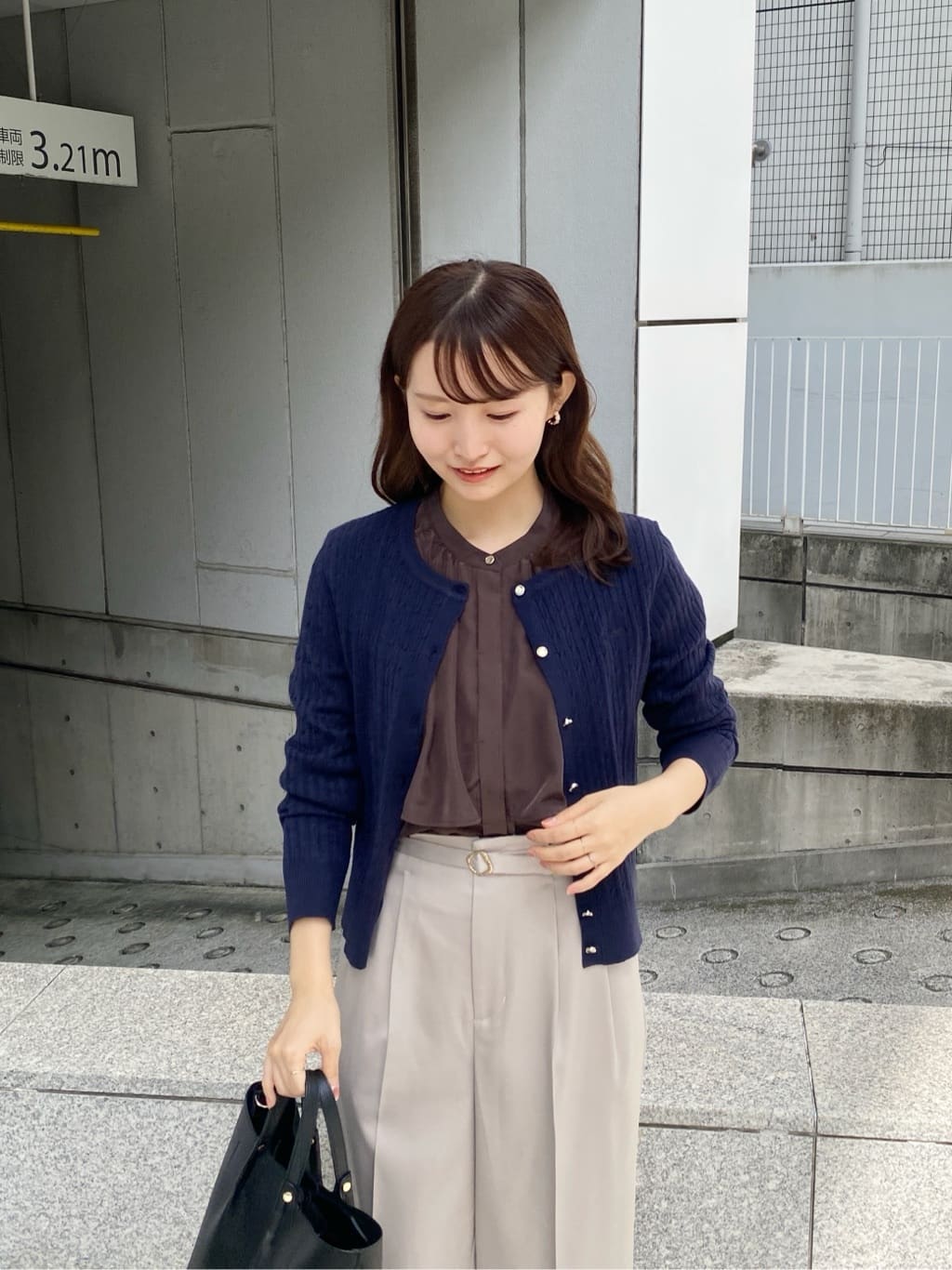 みさかさんの「index｜クルーネックケーブルカーディガン【洗濯機OK】」を使ったコーディネート