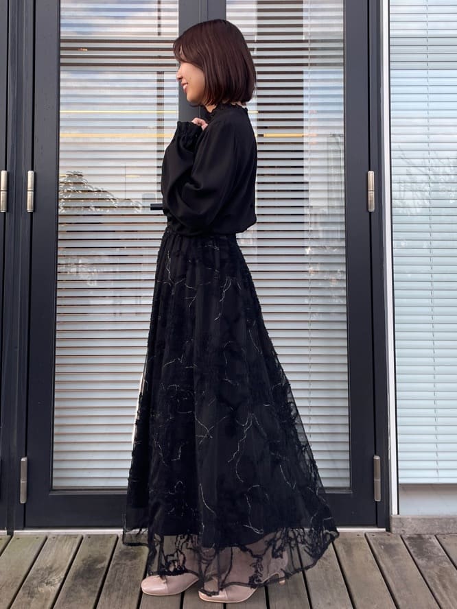abeさんの「Couture brooch｜【2WAY・ハレの日・通勤】エンブロレースブラウス」を使ったコーディネート