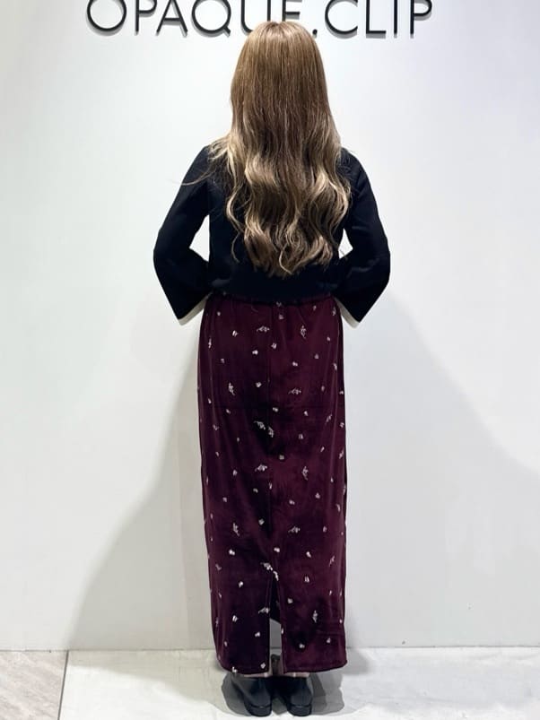 mikaさんの「OPAQUE.CLIP｜カラーしずくイヤリング」を使ったコーディネート
