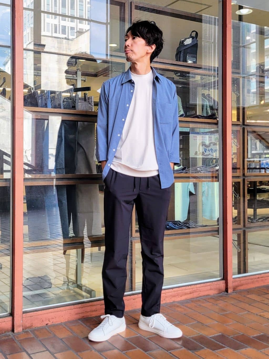 piroyaさんの「TAKEO KIKUCHI｜【COOL CITY WEAR】DotAir（R）サッカー シャツ」を使ったコーディネート