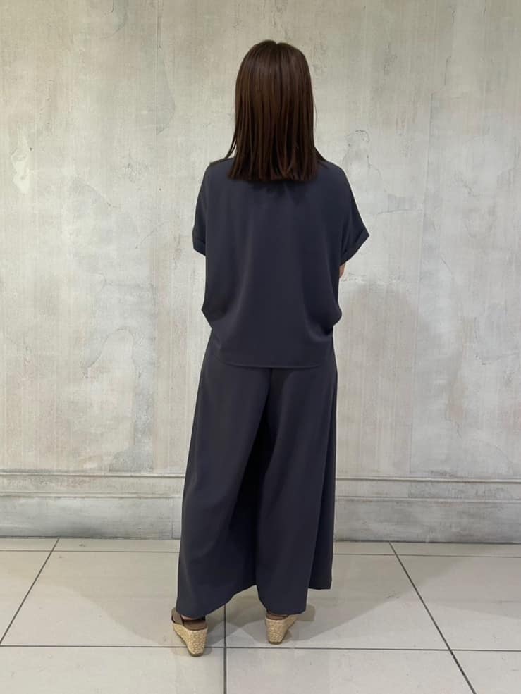 ELENAさんの「UNTITLED｜」を使ったコーディネート